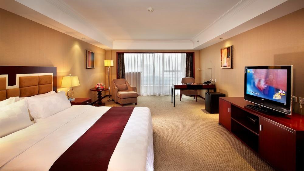 Shenyang Rich Gate Hotel Екстер'єр фото