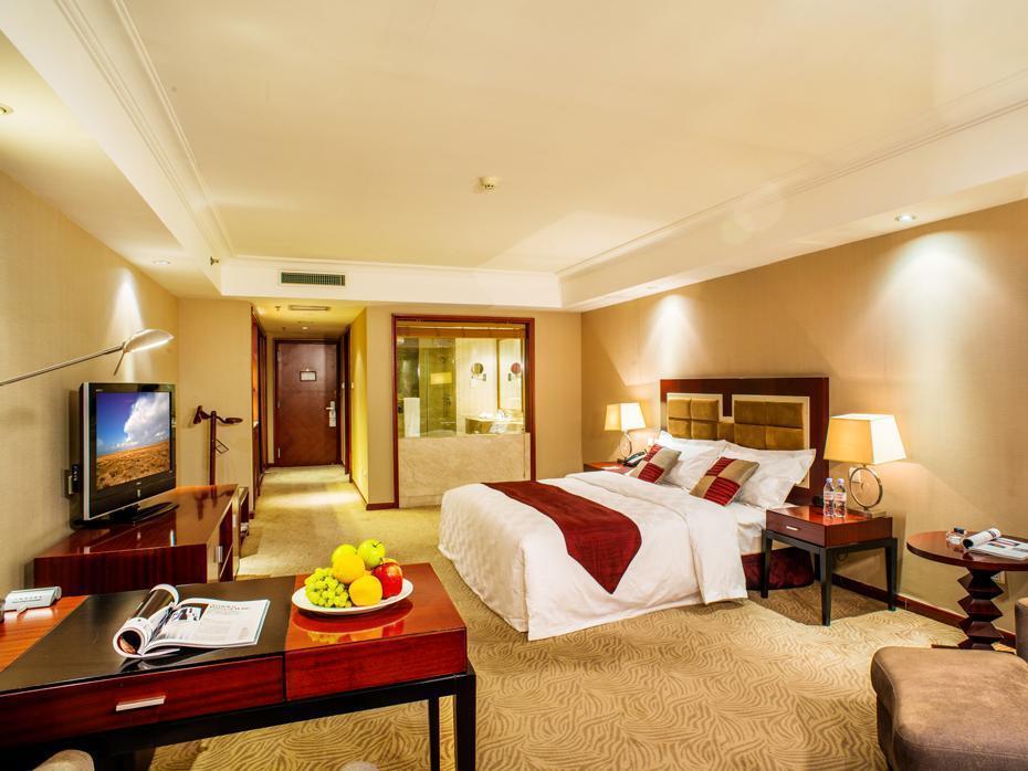 Shenyang Rich Gate Hotel Екстер'єр фото