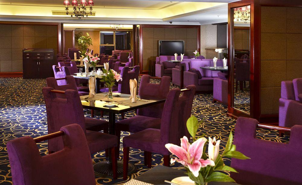 Shenyang Rich Gate Hotel Екстер'єр фото