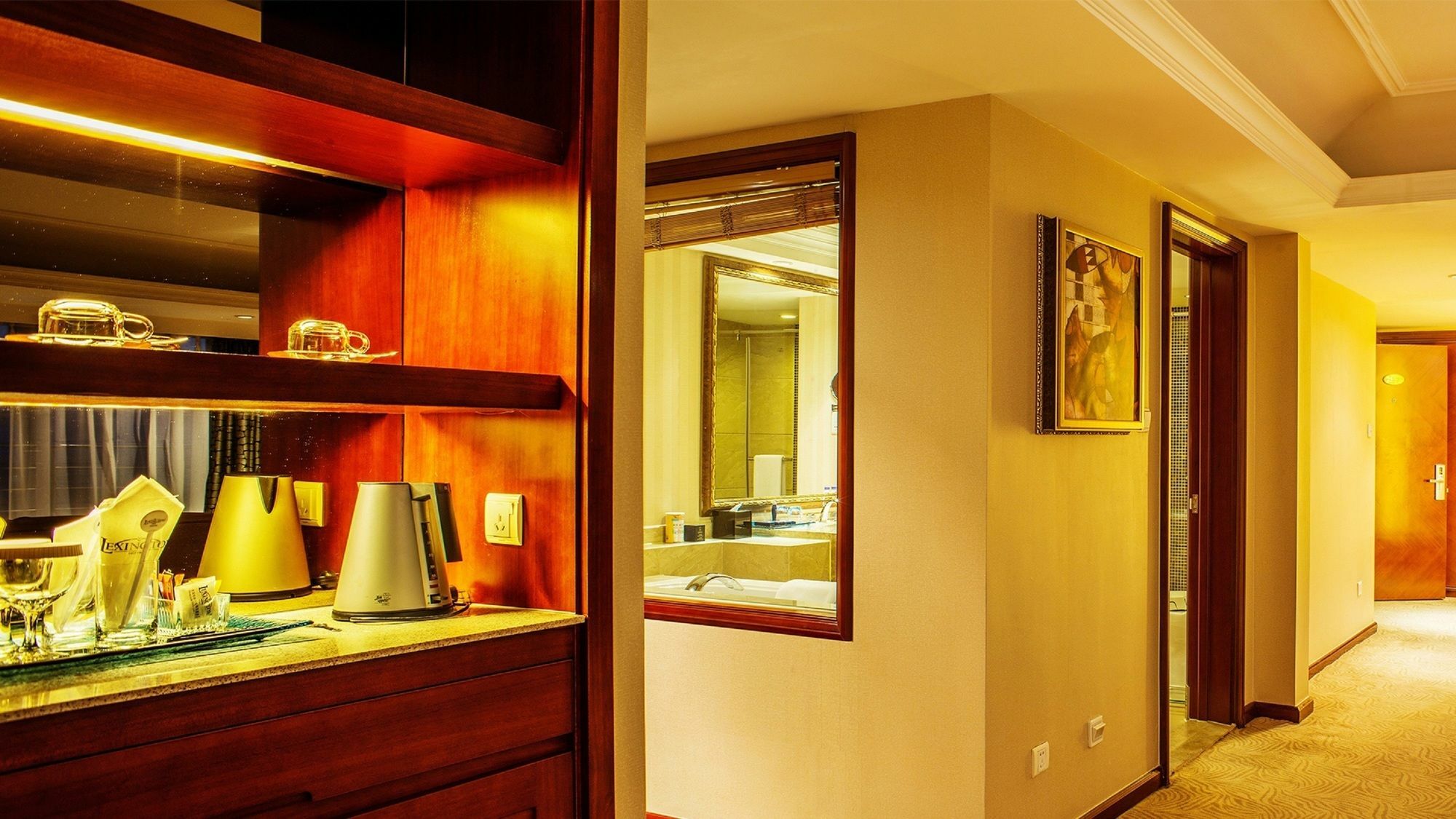 Shenyang Rich Gate Hotel Екстер'єр фото